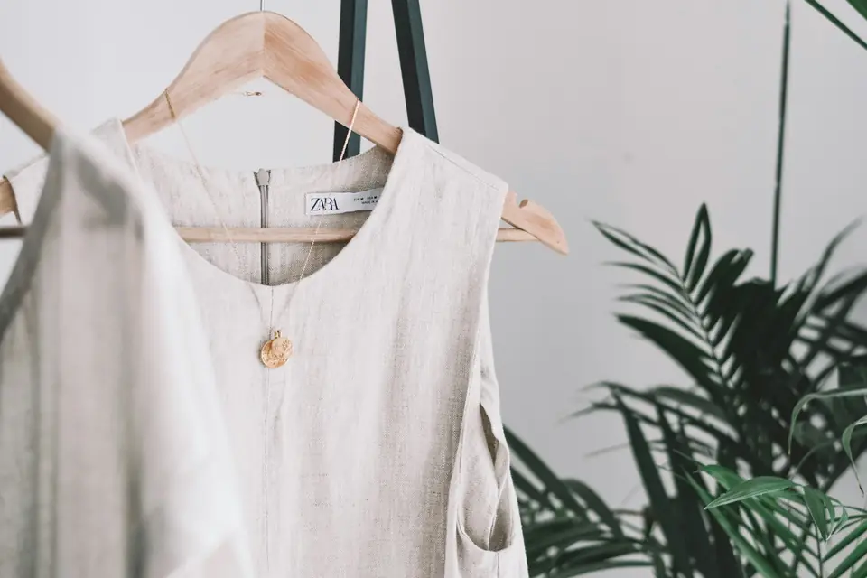 Đầm linen sát nách