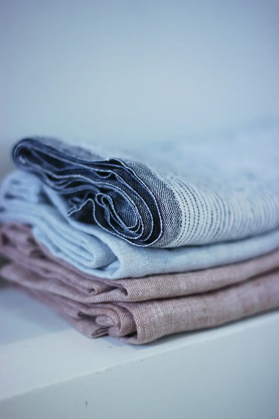 Khăn linen xếp nếp